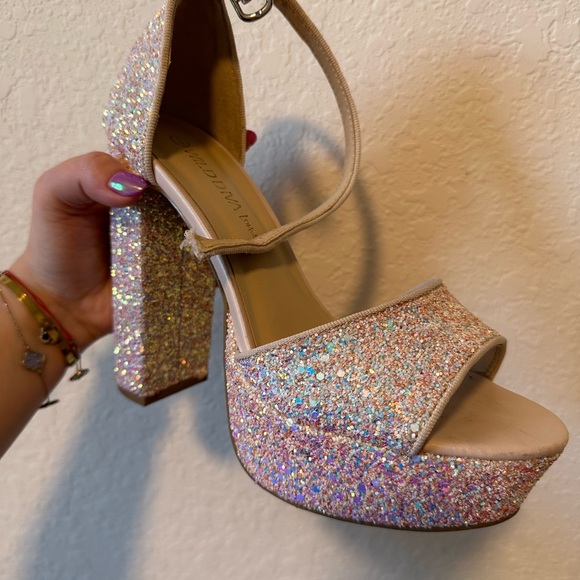 Colorful heels - Picture 5 of 5